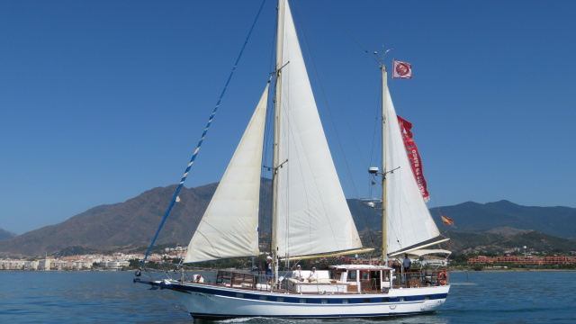 Velero Intrépido